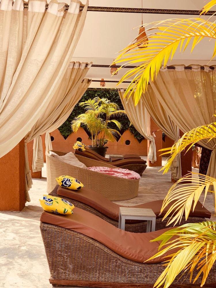 Seafront Residences Bijilo Ngoại thất bức ảnh
